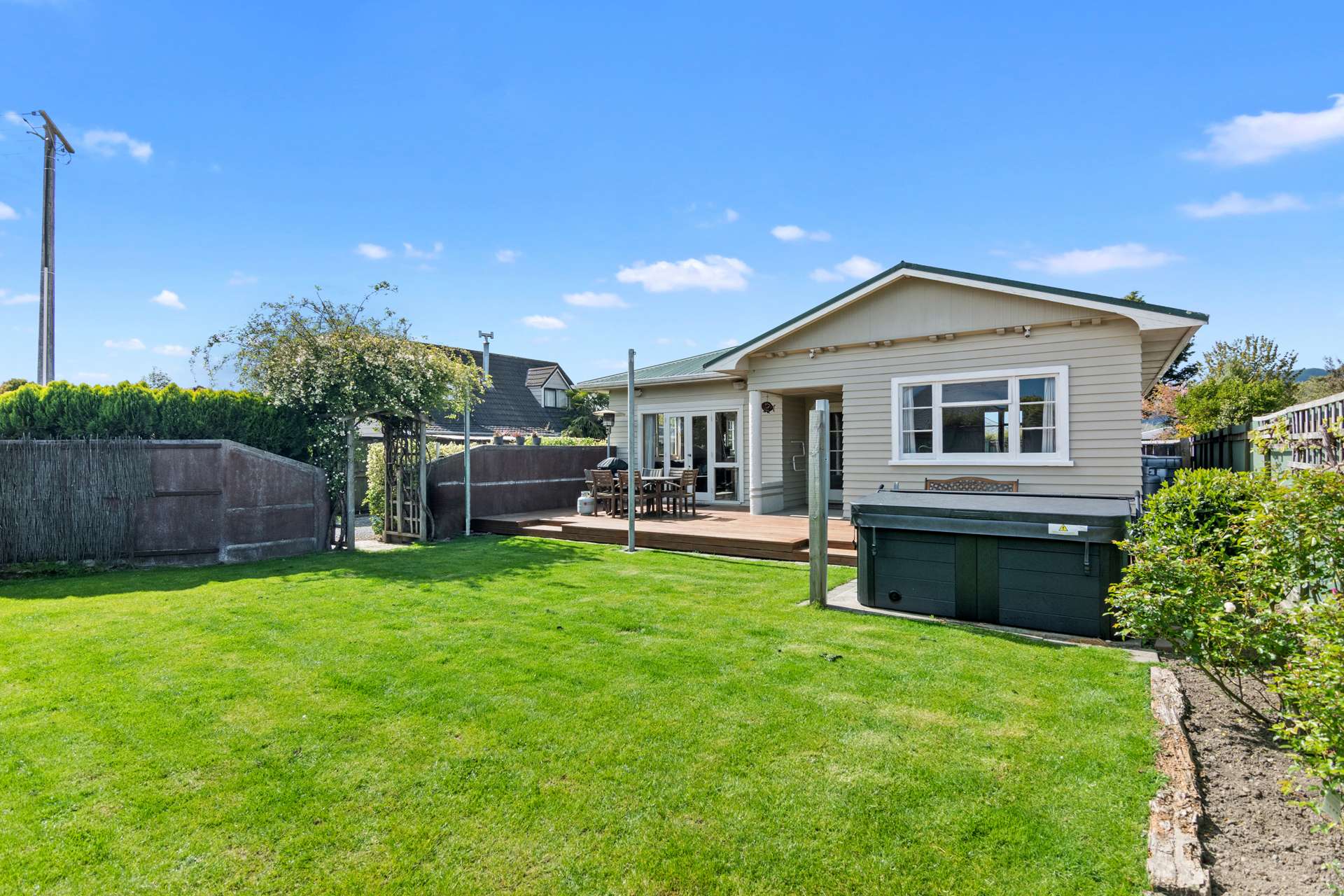 80 Lord Rutherford Road Brightwater_0