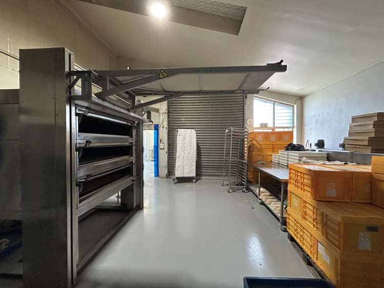 133 and 133A Captain Springs Road Onehunga_4