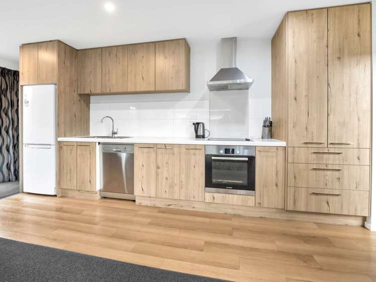 25 Farnborough Way Rolleston_8