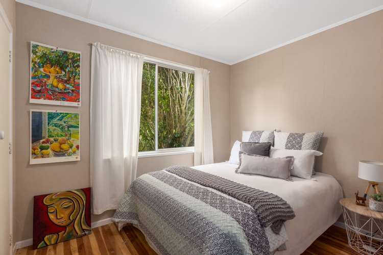 33 August Street Stokes Valley_13