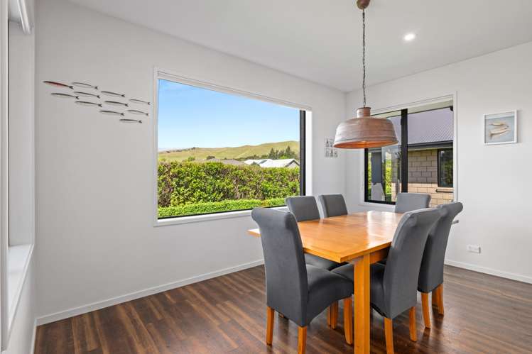 10 Silk Close Witherlea_16