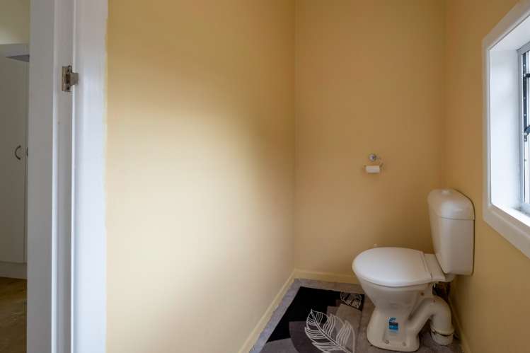 9 Preston Street Eltham_21