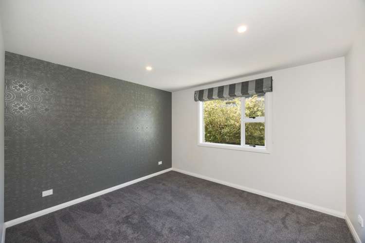 15 Monaco Grove Fitzherbert_11