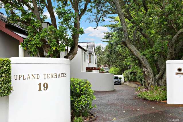 2/19 Upland Road Remuera_1