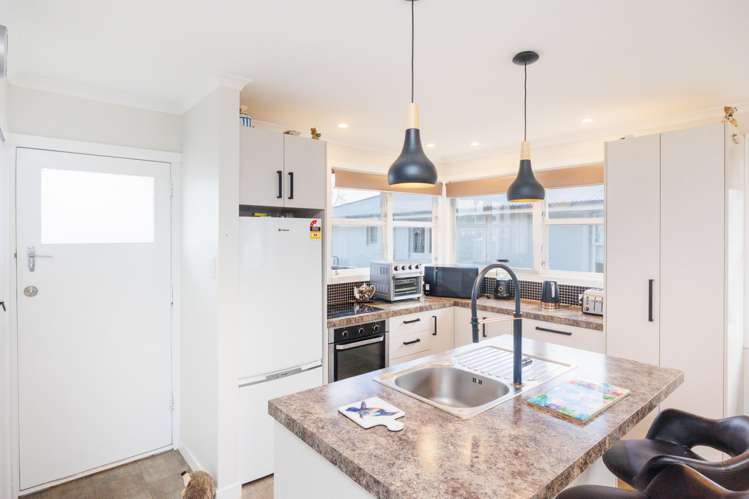 33 Highbury Avenue Highbury_7