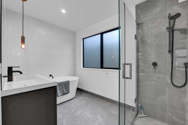 28a Waiwaka Terrace Strandon_15