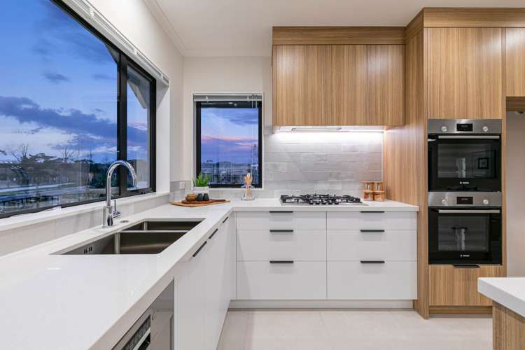 2 Frith Street Wainui_14