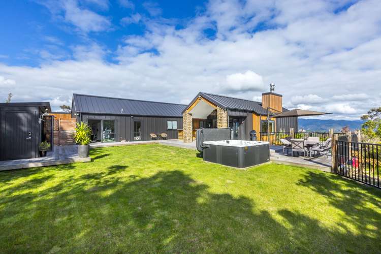 263 Fairview Drive Akatarawa_23