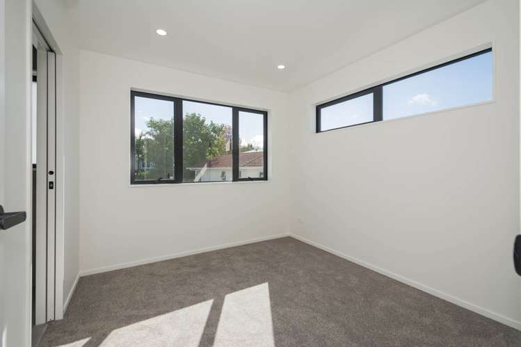 F/208 Archers Road Glenfield_12