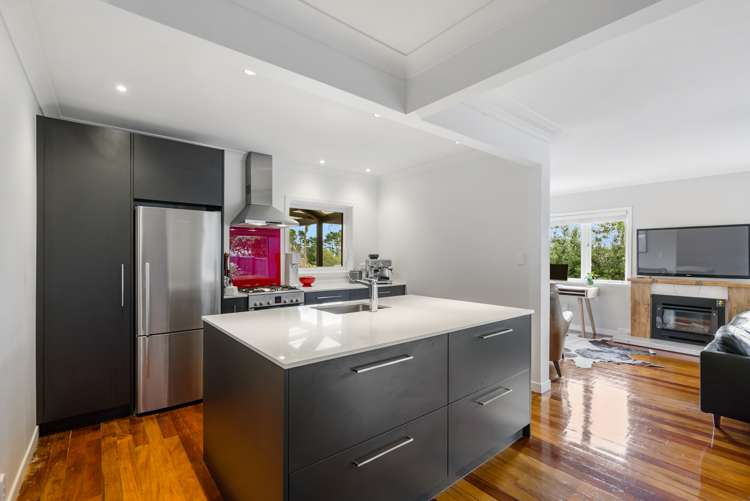 6 Helga Crescent Te Atatu Peninsula_6