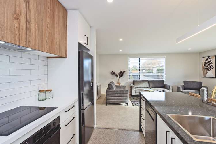 25 Salford Street Windsor_15