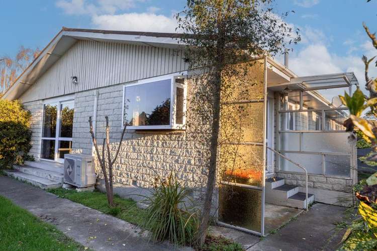 1/51 Oldwood Street_0