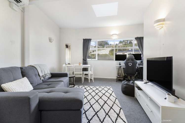 16/51 Adams Terrace Kelburn_0