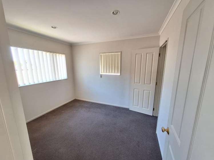 29 Hira Way Hillsborough_9