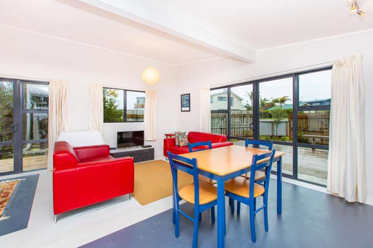 30 Manukau Road Raglan_7