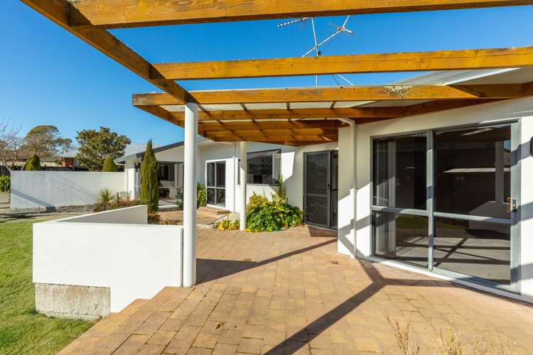 5a Scotston Grove Witherlea_15