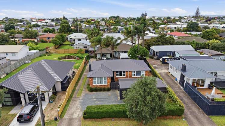 9A Carysfort Street Mt Maunganui_21