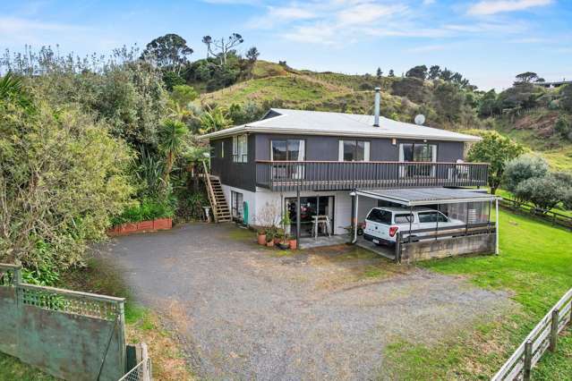 Lifestyle with Harbour Views