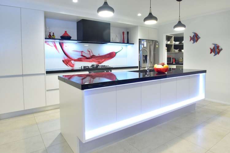 24 Seaview Crescent Hatfields Beach_11