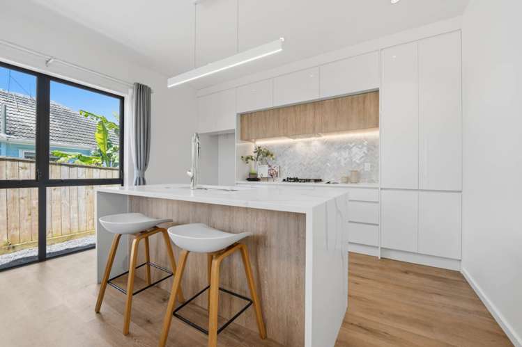 44A Tasman Avenue Mt Albert_13