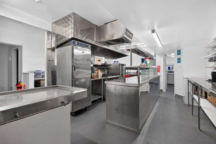 182 Paekakariki Hill Road Pāuatahanui_20