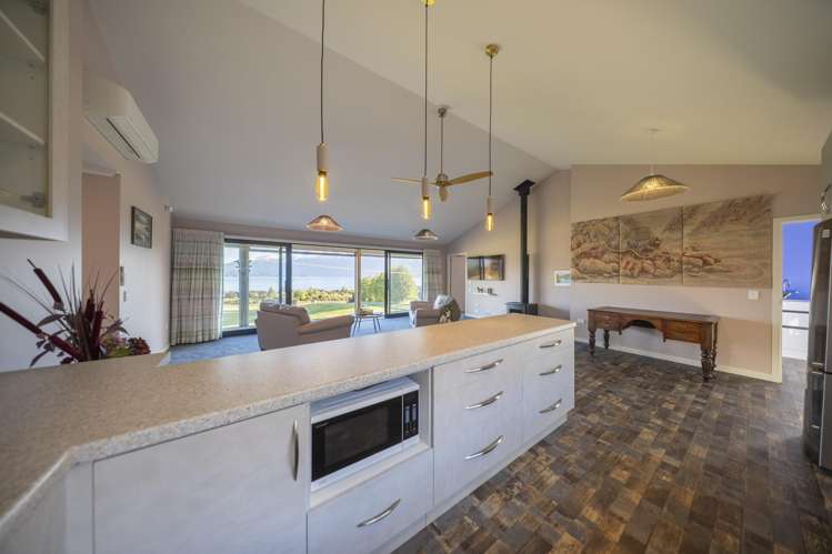 454D/Te Anau Milford Hwy Te Anau_16