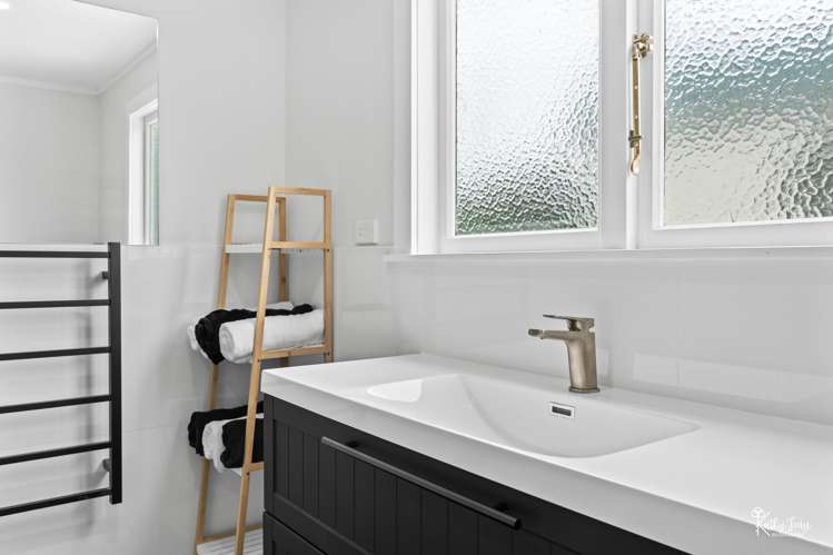 105 Normanby St Dargaville_24