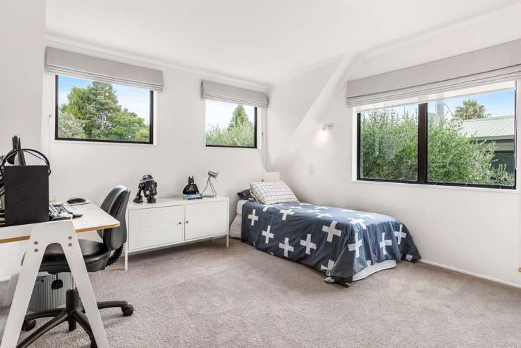 2/44 Colonial Road Birkenhead_9