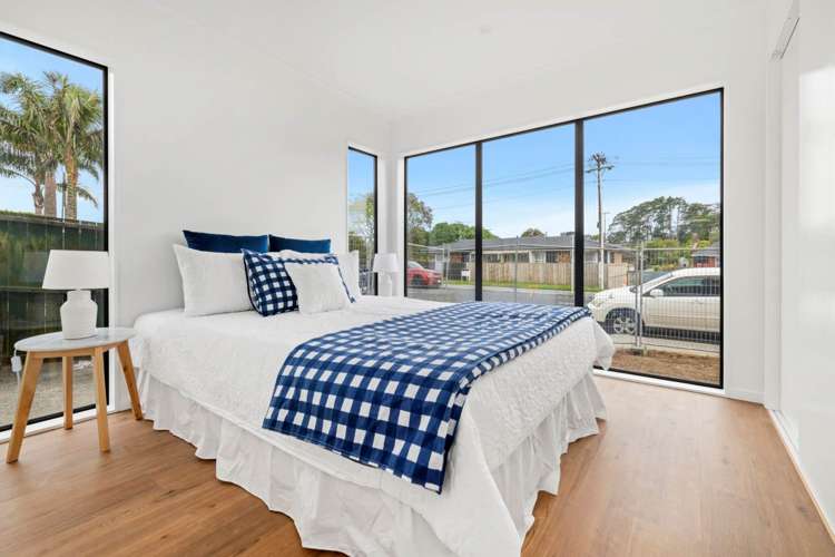 8,9,10/25 Griffen Park Road Mt Roskill_13