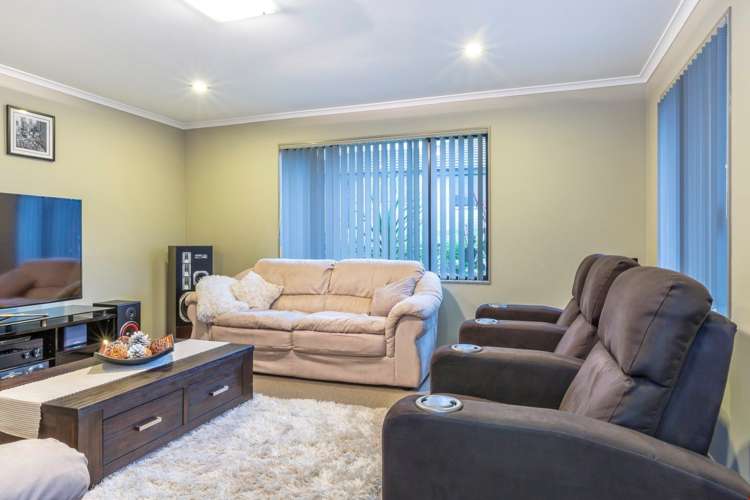 63 Lough Bourne Drive Pukekohe_6