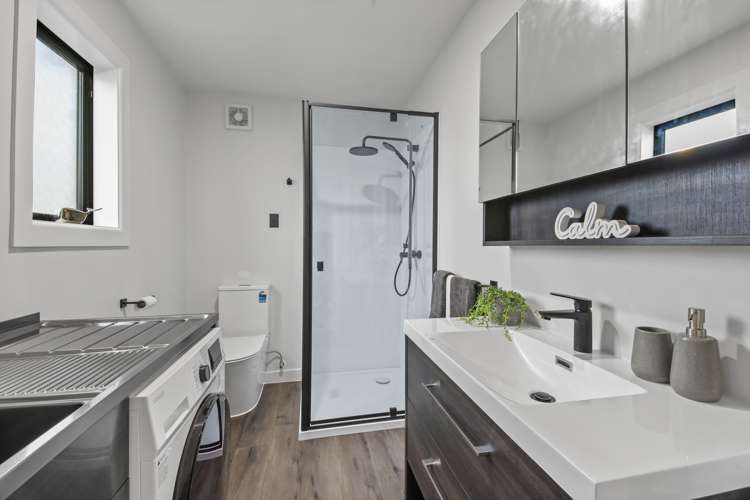 50a Coopers Road Dallington_13