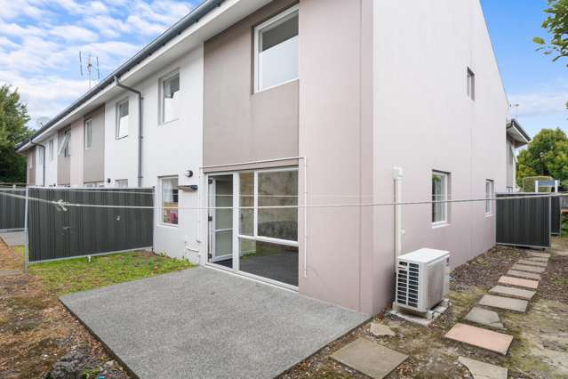 2/340 Lincoln Road Addington_2
