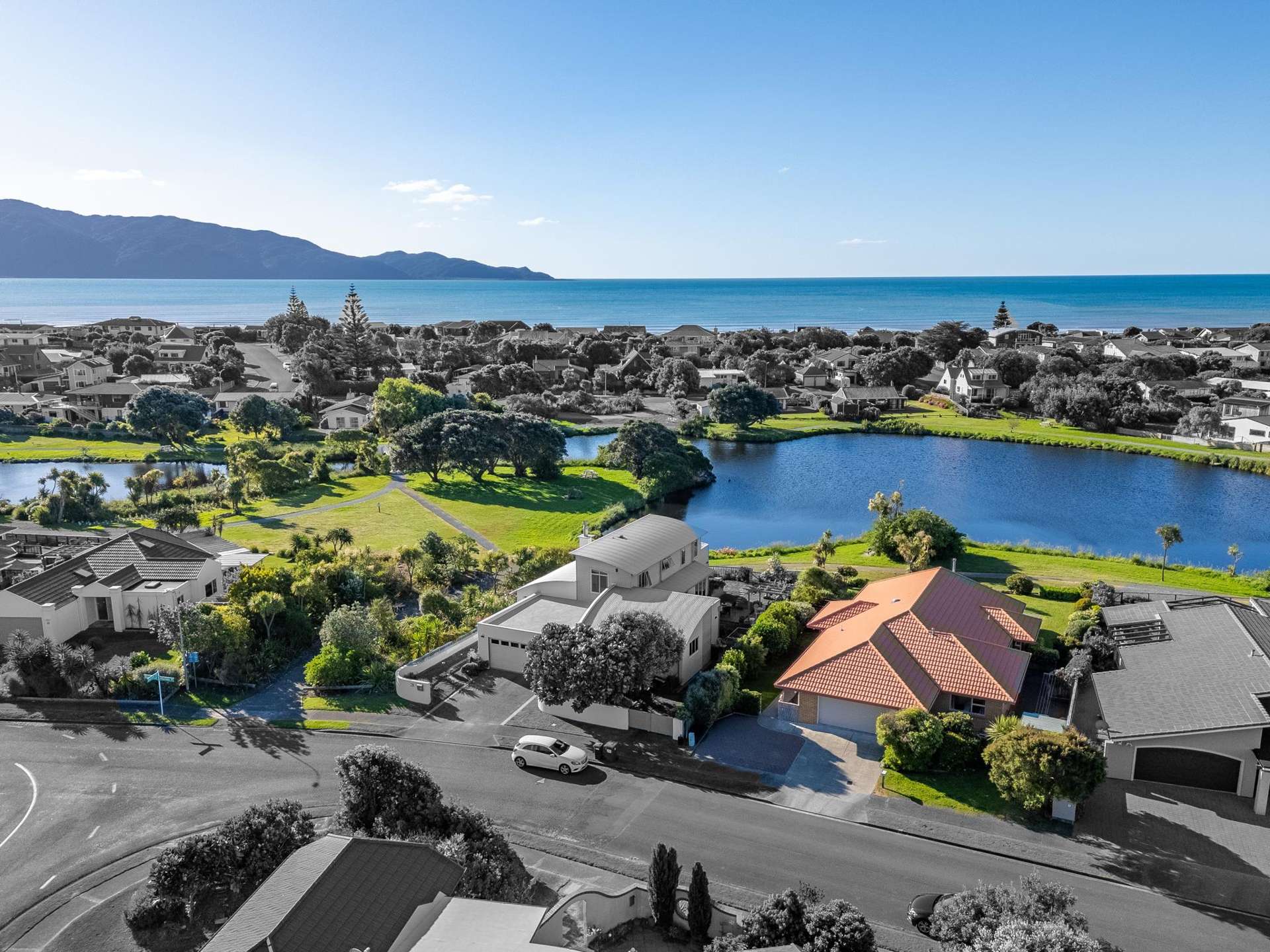 5 Marewa Place Waikanae Beach_0