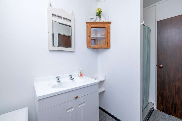 117 Jetty Road Castlepoint_10