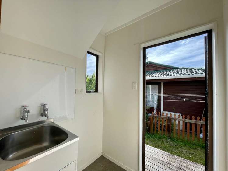 1/10 John Shaw Drive St Johns_9