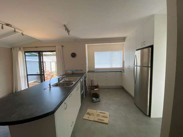 47 Puketea Street Blockhouse Bay_4