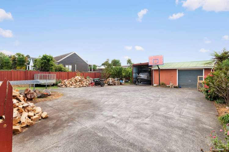 92 Beaumonts Way Manurewa_4