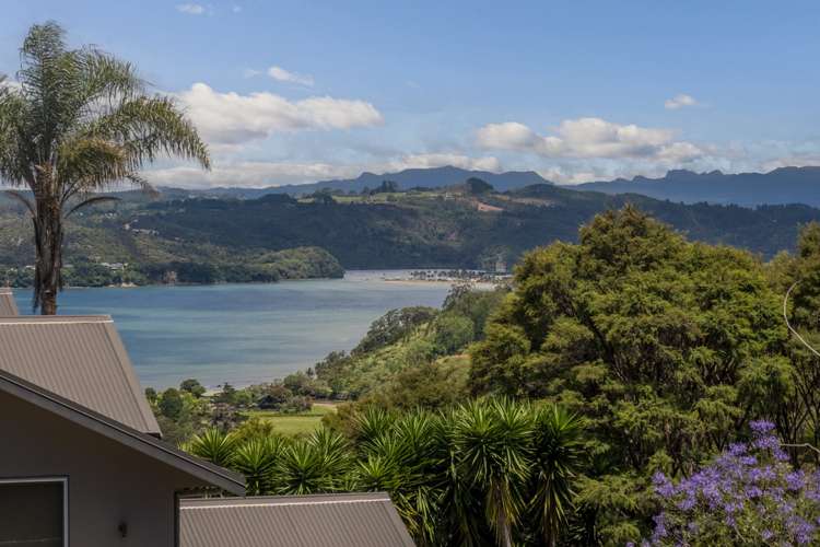 50 Tarapatiki Drive Whitianga_10