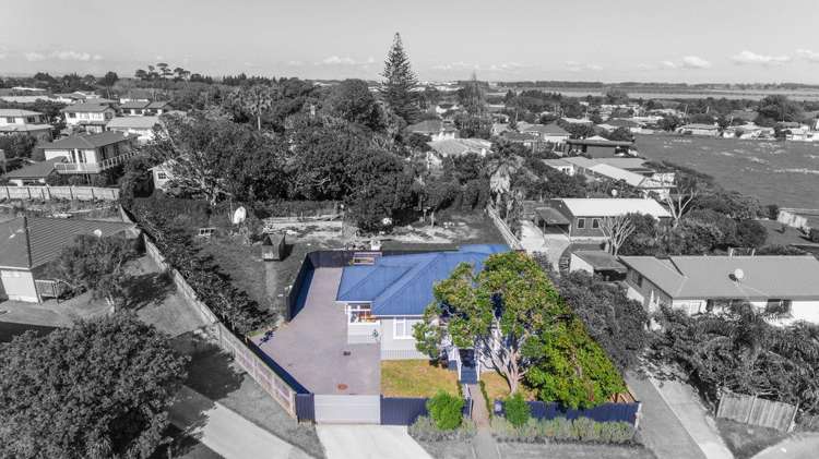 36 Matapouri Road Mangere Bridge_20