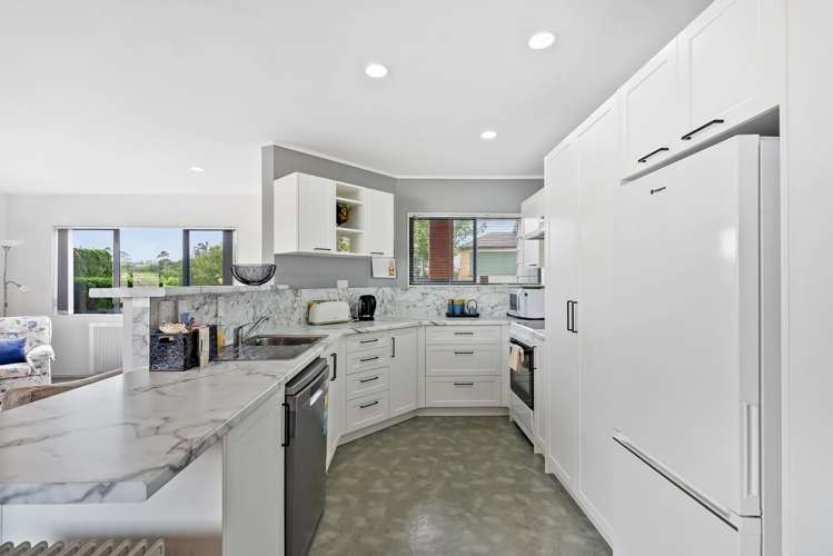 43 Ridgeway Drive Kamo_5