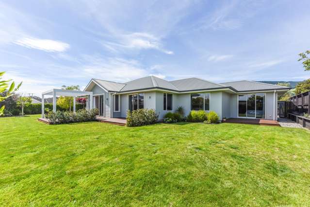 8 Boysenberry Grove Richmond_1