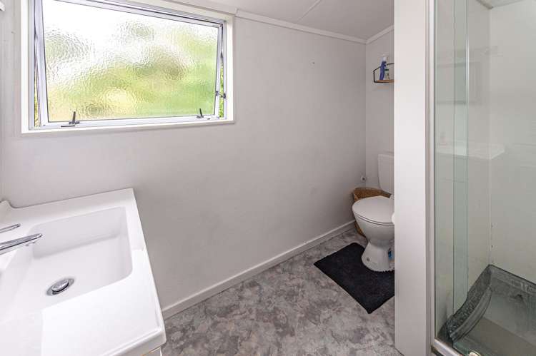 153 Mount View Road Bastia Hill_8