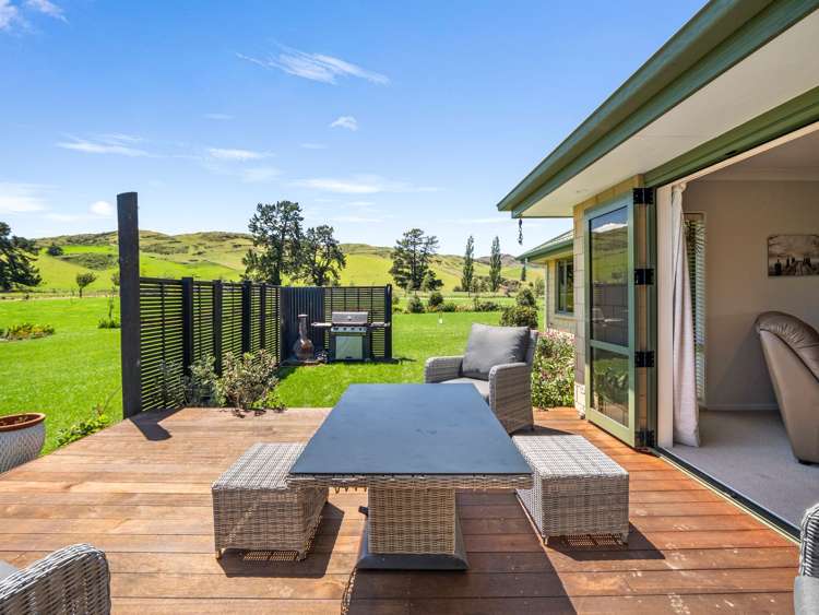 54 McRaes Road Waikari_8