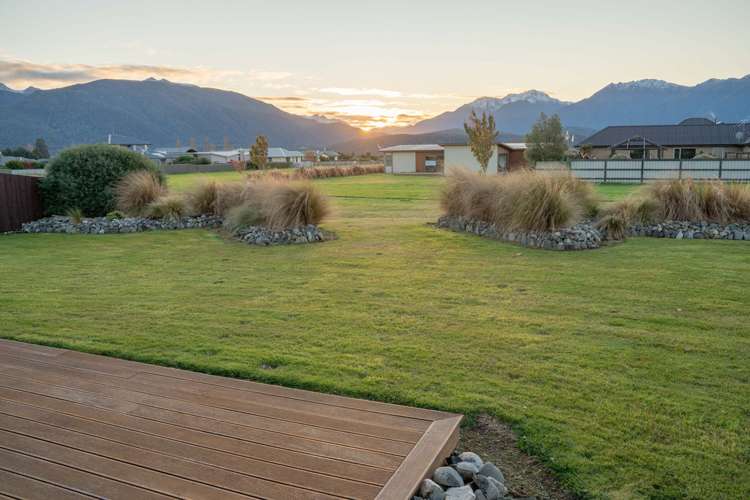 11 Wet Jacket Place Te Anau_14