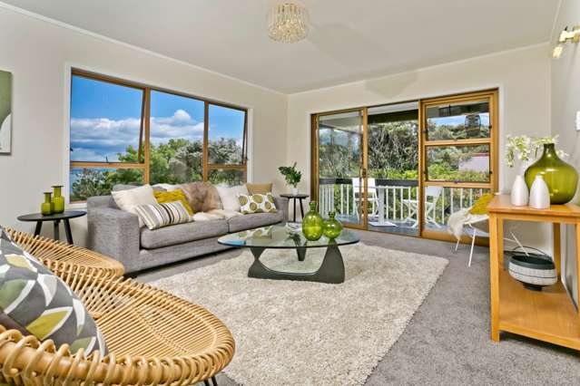 7 Pluto Place Beach Haven_4