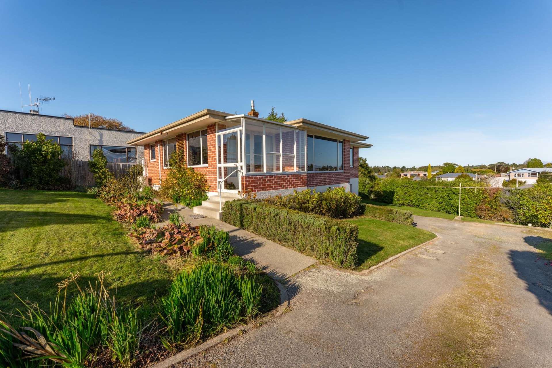 24 Hill View Crescent Highfield_0