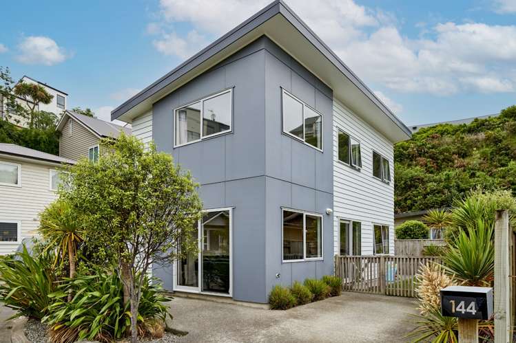 144 Fraser Avenue 1284_14