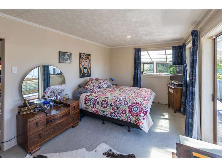32 Kiwi Avenue Waikuku Beach_8