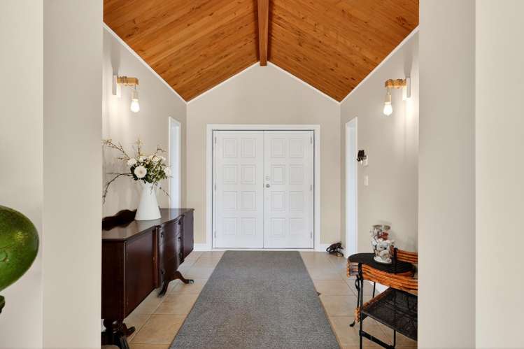 136 Mcrobbie Road_3