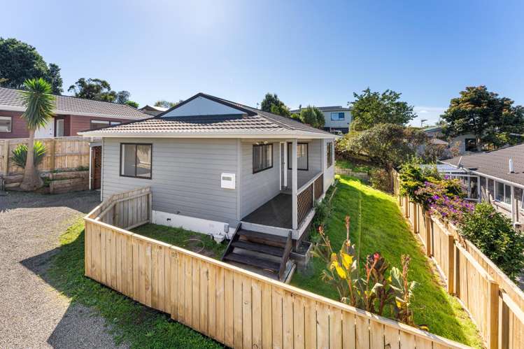 19B Hurley Road Paraparaumu Beach_12